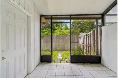 3911 Oak Limb Court, Tampa, FL 33614 - Photo 19