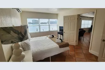 621 Bay Esplanade, Clearwater Beach, FL 33767 - Photo 7