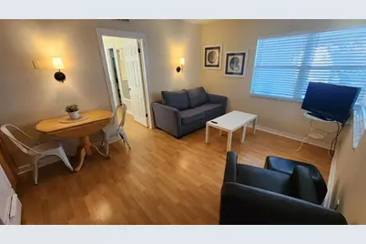 621 Bay Esplanade, Clearwater Beach, FL 33767 - Photo 5