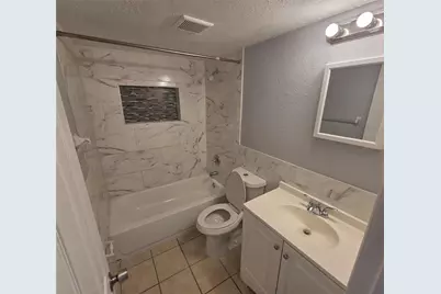 5720 N Lincoln Avenue #D, Tampa, FL 33614 - Photo 9