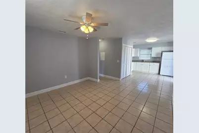 5720 N Lincoln Avenue #D, Tampa, FL 33614 - Photo 5