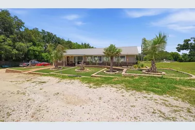 8744 Gall Blvd, Zephyrhills, FL 33541 - Photo 39