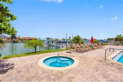 223 Island Way #7F, Clearwater Beach, FL 33767 - Photo 35