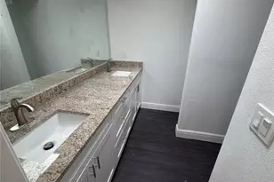 4601 Farmhouse Dr, Tampa, FL 33624 - Photo 11