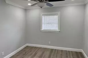 3780 51st St N, Saint Petersburg, FL 33710 - Photo 19