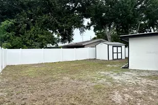 3780 51st St N, Saint Petersburg, FL 33710 - Photo 7