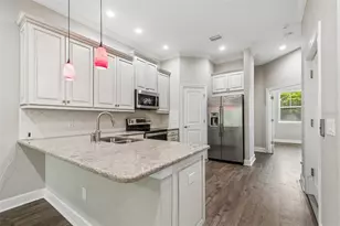 3144 Nautical Pl S, Saint Petersburg, FL 33712 - Photo 13