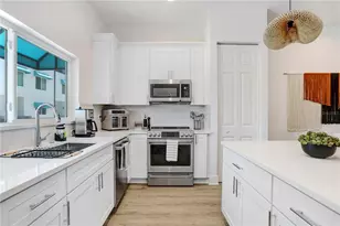 15405 Gulf Blvd, Saint Petersburg, FL 33708 - Photo 9