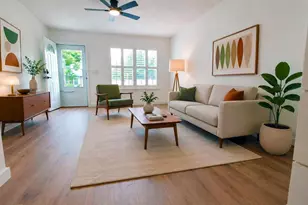 8711 Cobbler Pl, Tampa, FL 33615 - Photo 7