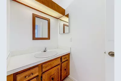 6537 Cape Hatteras Way NE #2, Saint Petersburg, FL 33702 - Photo 37