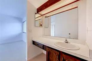6537 Cape Hatteras Way NE, Saint Petersburg, FL 33702 - Photo 41