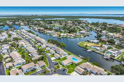 6537 Cape Hatteras Way NE #2, Saint Petersburg, FL 33702 - Photo 75
