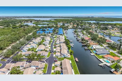 6537 Cape Hatteras Way NE #2, Saint Petersburg, FL 33702 - Photo 65