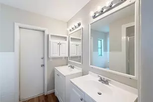 7123 Woodfield Dr, Tampa, FL 33617 - Photo 15