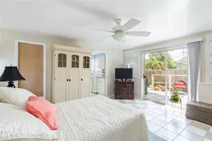 835 49th Ave N, Saint Petersburg, FL 33703 - Photo 17