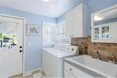 835 49th Avenue N, Saint Petersburg, FL 33703 - Photo 25