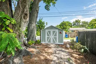 835 49th Ave N, Saint Petersburg, FL 33703 - Photo 37