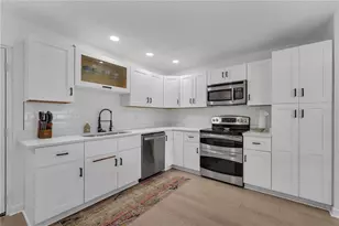3295 57th St N, Saint Petersburg, FL 33710 - Photo 15
