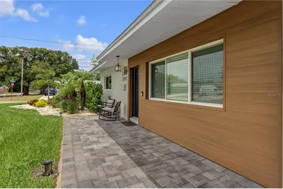 3295 57th Street N, Saint Petersburg, FL 33710 - Photo 7