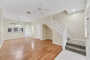 6737 Lake Rochester Ln, Gibsonton, FL 33534 - Photo 7