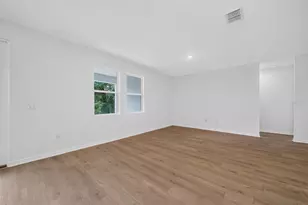 1634 Cane Bamboo Dr, Saint Cloud, FL 34771 - Photo 11