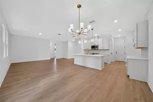 1634 Cane Bamboo Dr, Saint Cloud, FL 34771 - Photo 5