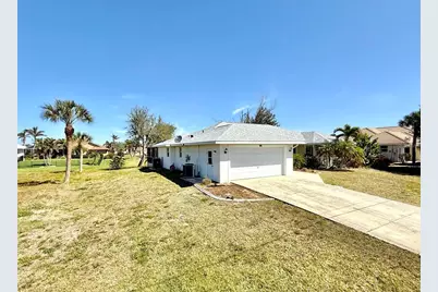 95 White Marsh Lane, Rotonda West, FL 33947 - Photo 5