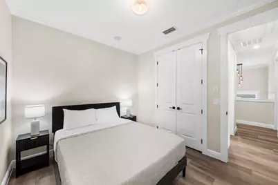 2915 W Bay View Avenue, Tampa, FL 33611 - Photo 37