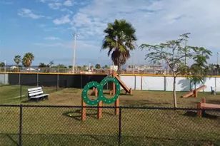14919 N Bayshore Dr, Madeira Beach, FL 33708 - Photo 45
