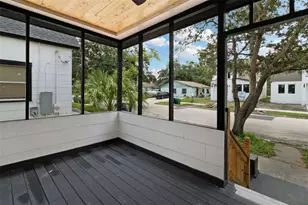 2329 W Beach St, Tampa, FL 33607 - Photo 5