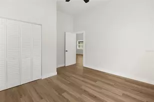 2329 W Beach St, Tampa, FL 33607 - Photo 29