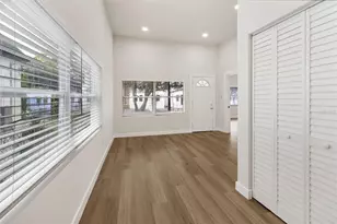2329 W Beach St, Tampa, FL 33607 - Photo 11