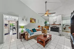 2250 Springwood Cir W, Clearwater, FL 33763 - Photo 5