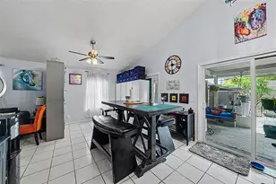 2250 Springwood Cir W, Clearwater, FL 33763 - Photo 11