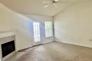 18469 Bridle Club Dr, Tampa, FL 33647 - Photo 13