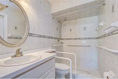 14012 Cascade Lane, Tampa, FL 33618 - Photo 19