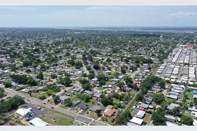 2839 19th Street W, Bradenton, FL 34205 - Photo 33