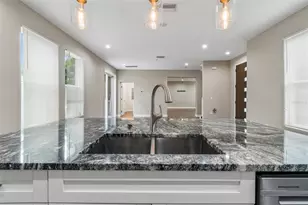 8528 Patsy St, Tampa, FL 33615 - Photo 17