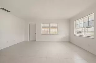 3223 Dryer Ave, Largo, FL 33770 - Photo 13