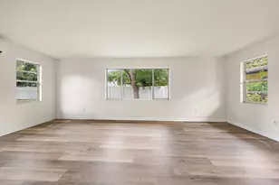 3223 Dryer Ave, Largo, FL 33770 - Photo 9