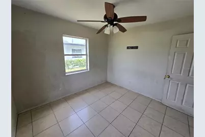 1511 27th Street S, Saint Petersburg, FL 33712 - Photo 7