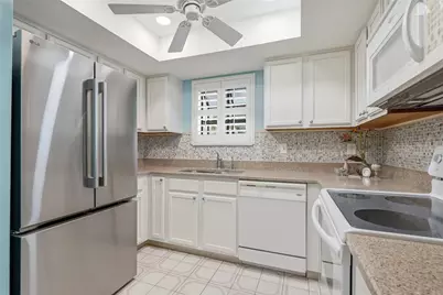 1712 Hammock Pine Boulevard #1712, Clearwater, FL 33761 - Photo 13