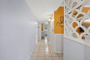 12510 Noreast Lake Dr, Tampa, FL 33612 - Photo 15