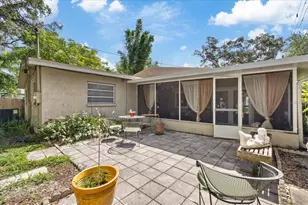 12510 Noreast Lake Dr, Tampa, FL 33612 - Photo 33