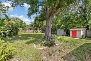 12510 Noreast Lake Dr, Tampa, FL 33612 - Photo 35