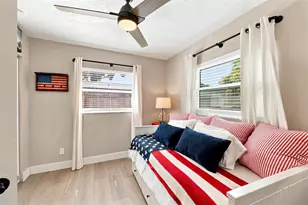 716 75th Ave N, Saint Petersburg, FL 33702 - Photo 19