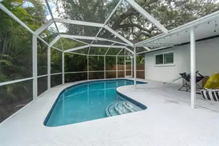 4986 Woodland Dr, Saint Petersburg, FL 33708 - Photo 29
