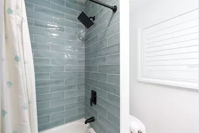 4986 Woodland Drive, Saint Petersburg, FL 33708 - Photo 21