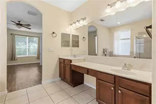 12526 Burgess Hill Dr, Riverview, FL 33579 - Photo 17
