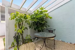 1 Windrush Blvd, Indian Rocks Beach, FL 33785 - Photo 9
